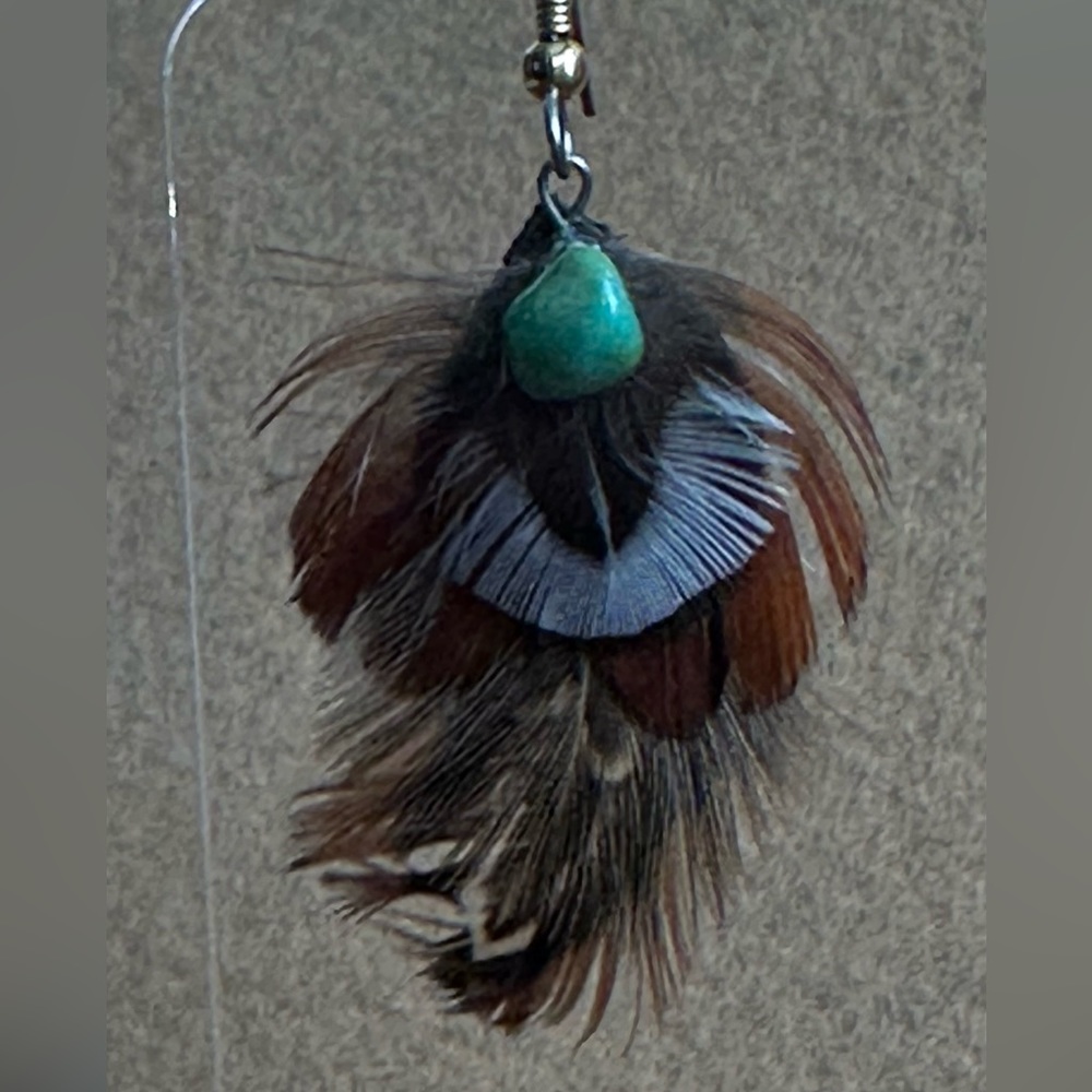 Feather Wire Earrings - Picture 2 of 3